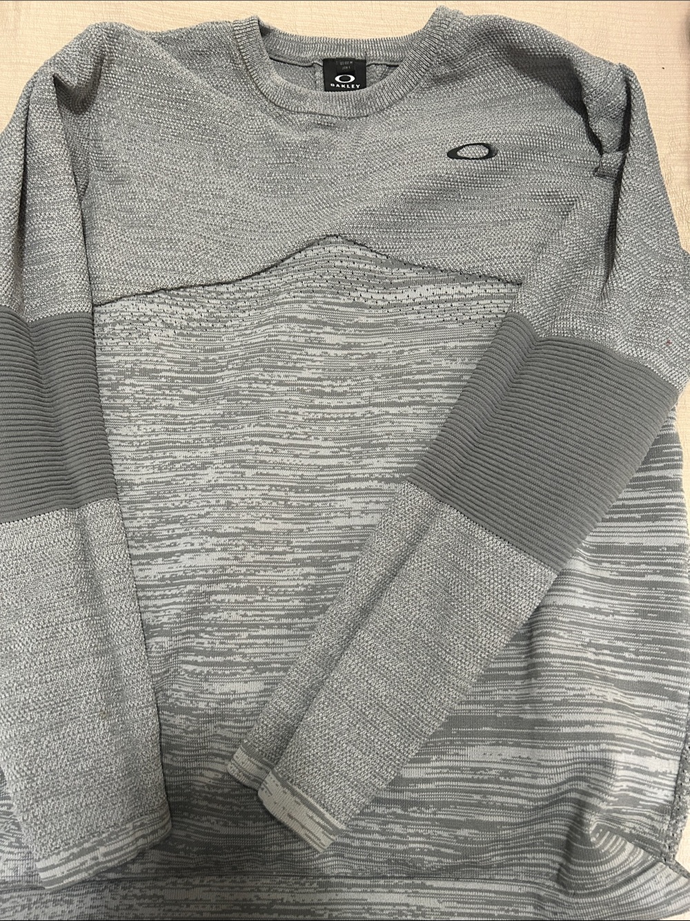 Oakley Men's Light Gray Crewneck Knit Pullover